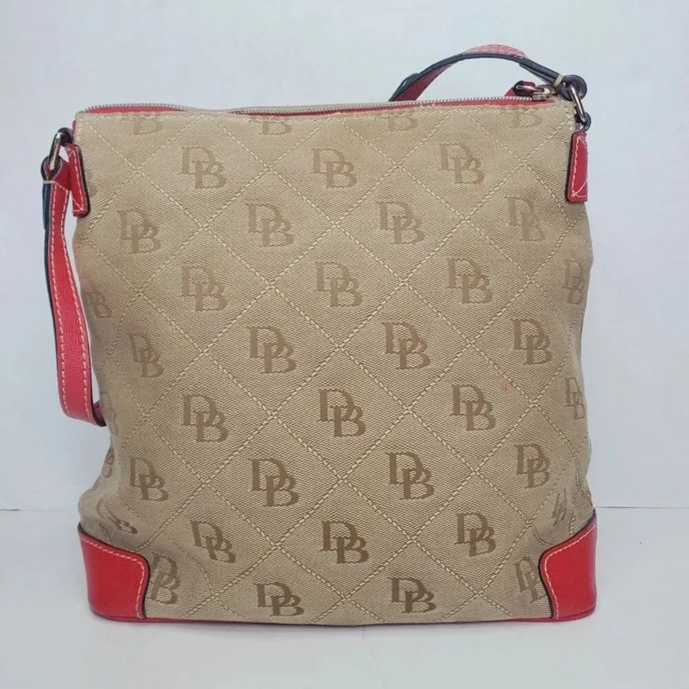 Dooney & Bourke Maxi Quilt Americana Signature Crossbody Natural W Red Leather